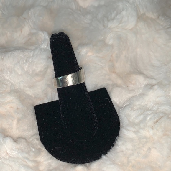 Vintage Retired Black Onyx Silpada Ring - Picture 2 of 3